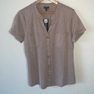 Brand New * Women’s (M) casual dress shirt